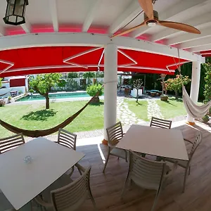 https://chalet-en-sancti-petri.es-andalucia.com